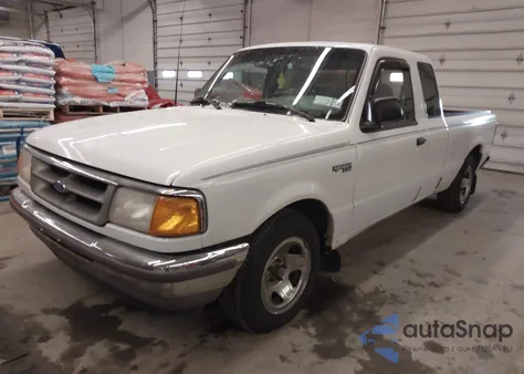 1996 Ford Ranger Super Cab из США, поврежденный, VIN 1FTCR14X2TPA77609
